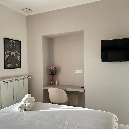 Carlo Felice Apartment Turin